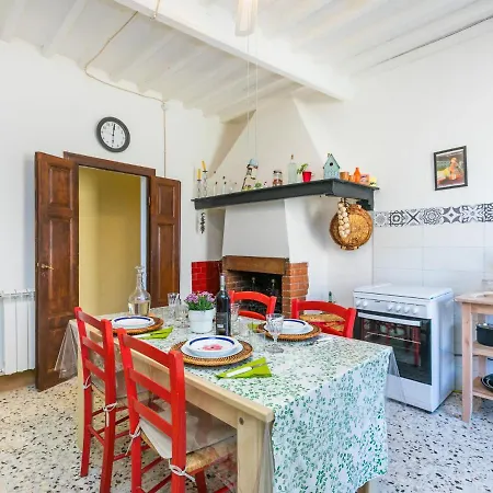 Francesco's Pretty House By Interhome Riparbella